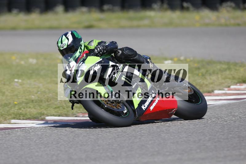 /10 20.04.2026  Pluess Moto Sport ADR/Freies Fahren/111